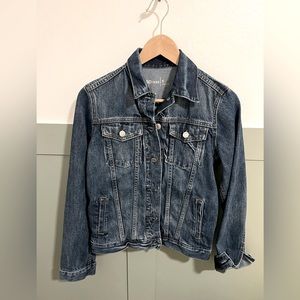 GAP Women’s Jean Jacket